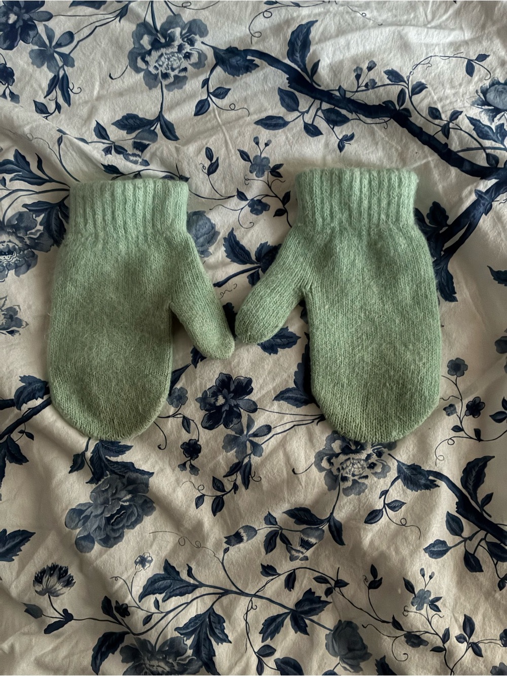 Mint Mittens